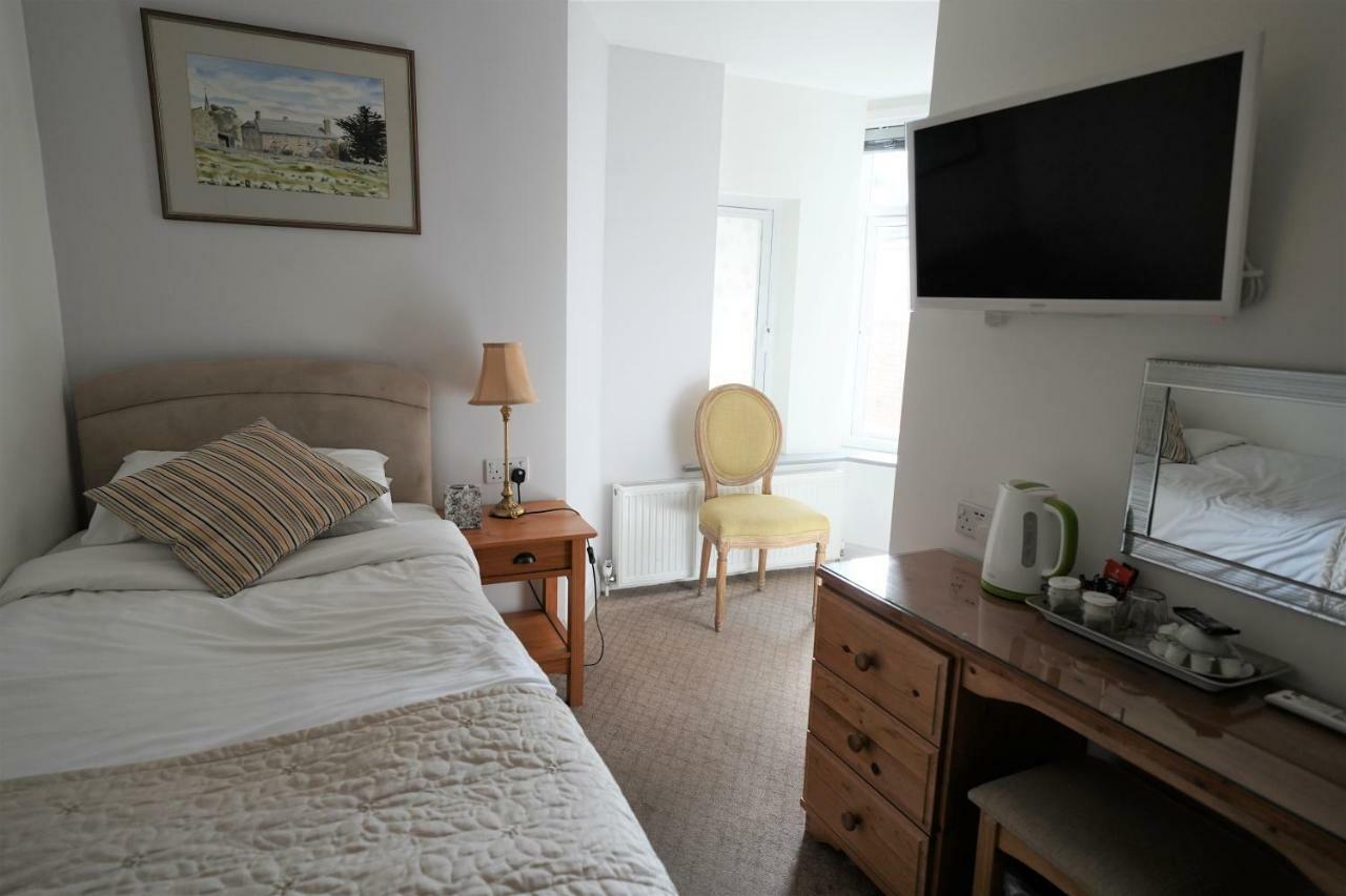 Oxford Guest House Pensiune