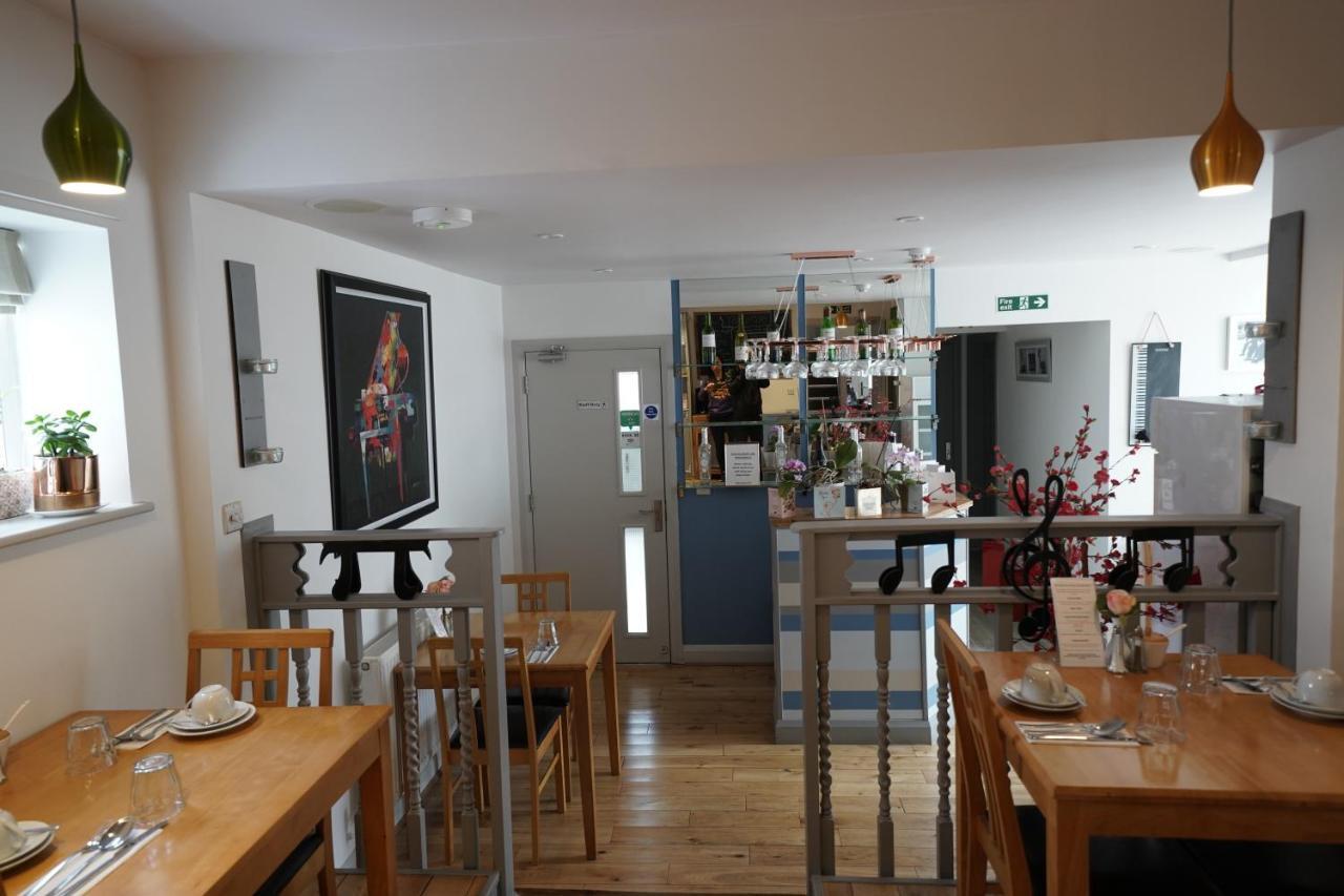 Pensiune Oxford Guest House 4*